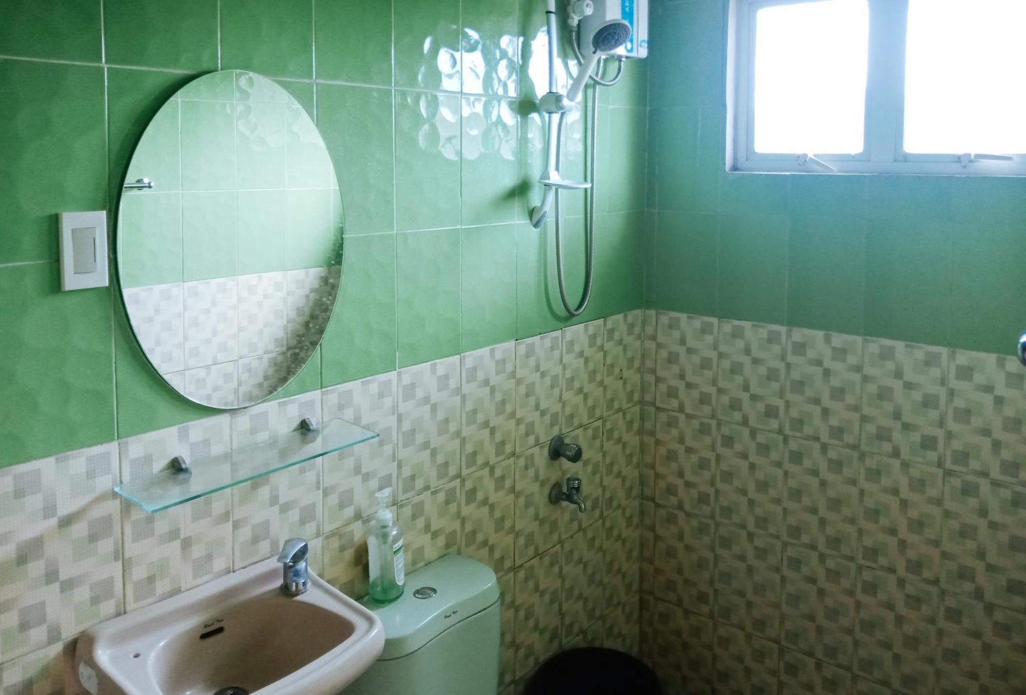 Villa Asuncion Country Inn And Resort Iloilo By Reddoorz Tigbauan 部屋 写真